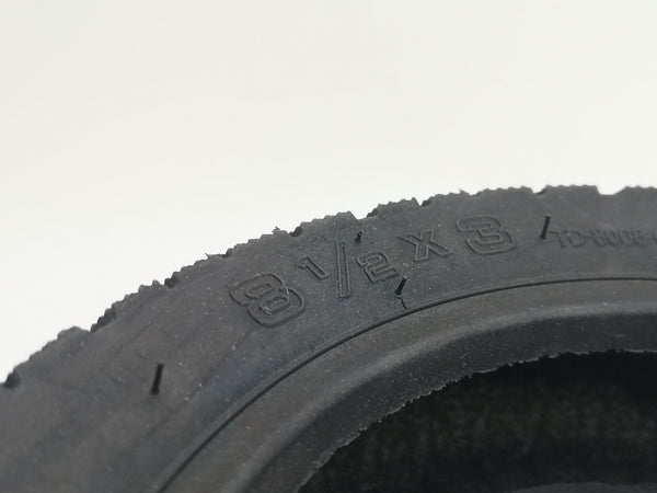 Zero 9 8.5x3 inch Extra Wide Tire