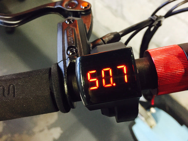 Key Lock Ignition with Voltmeter